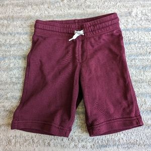Kids burgundy shorts